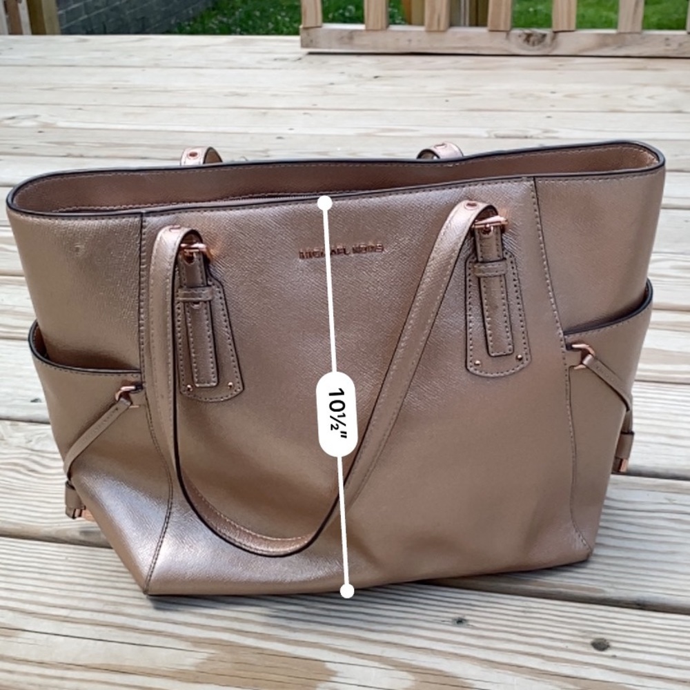 Micheal Kors Pink Metallic Shoulder Bag